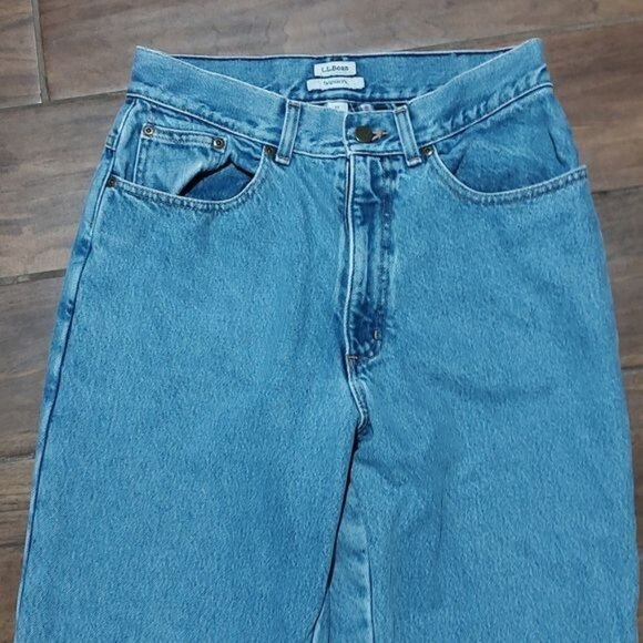 LL Bean 10 tall original fit jeans - Picture 3 of 6